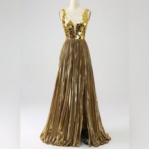 Gold Mirror Sequin V Neck Metallic Pleated Gown Long Prom Dress Size 4